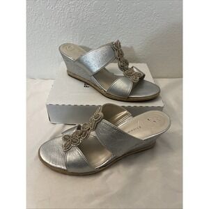 Eitienne Aigner Women Sandals Size 8.5 Beaded Silver Metallic Vintage Haste